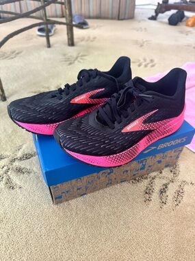 Brooks Hyperion Tempo - Speed Neutral